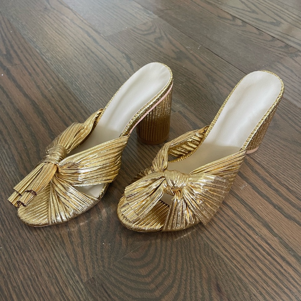 Loeffler Randall Dupe of the Emilia Gold Plated Bow Heel in Size 8.5/39